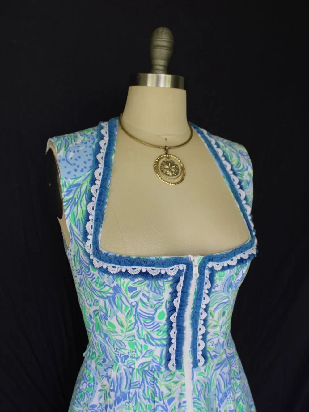 Custom Lilly Pulitzer trachten German Bavarian Dirndl corset dress crochet lace - Picture 7 of 12